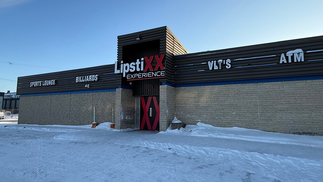 1105 Arlington St, Winnipeg, MB for sale Building Photo- Image 1 of 1