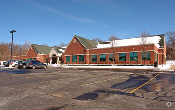 950 Corporate Office Dr, Milford, MI for rent Primary Photo- Image 1 of 11