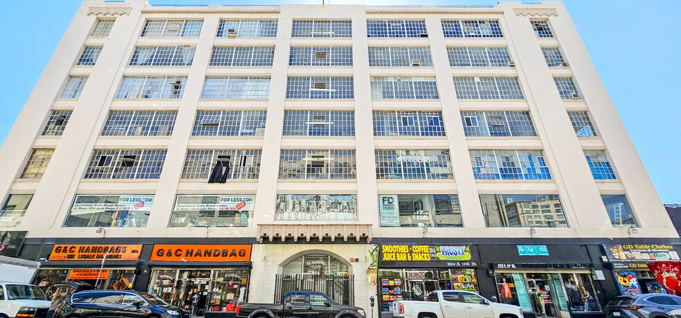 214-228 E 11th St, Los Angeles, CA to rent - Building Photo - Image 3 of 23