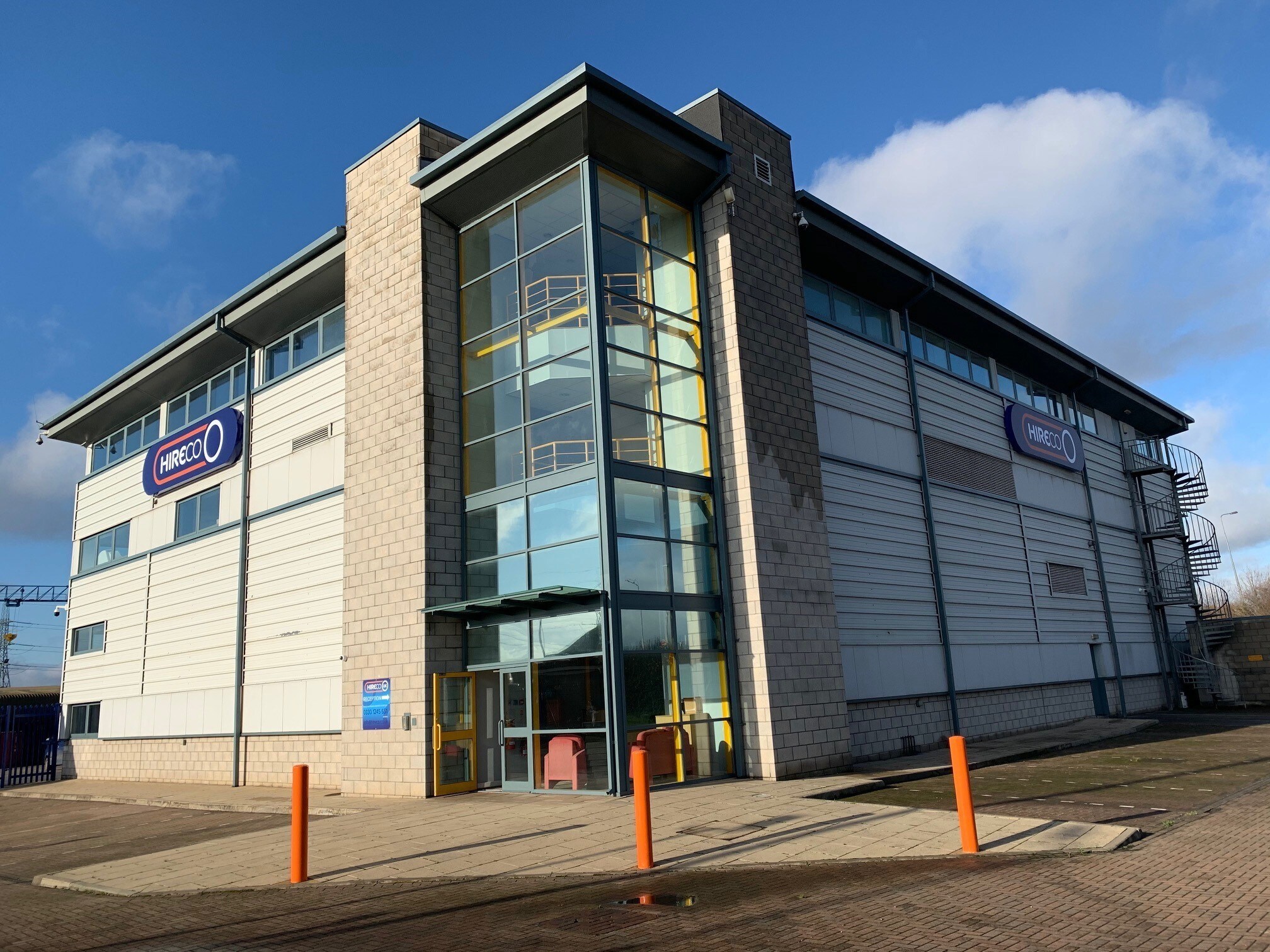 7A Juliette Way, South Ockendon for sale Primary Photo- Image 1 of 1