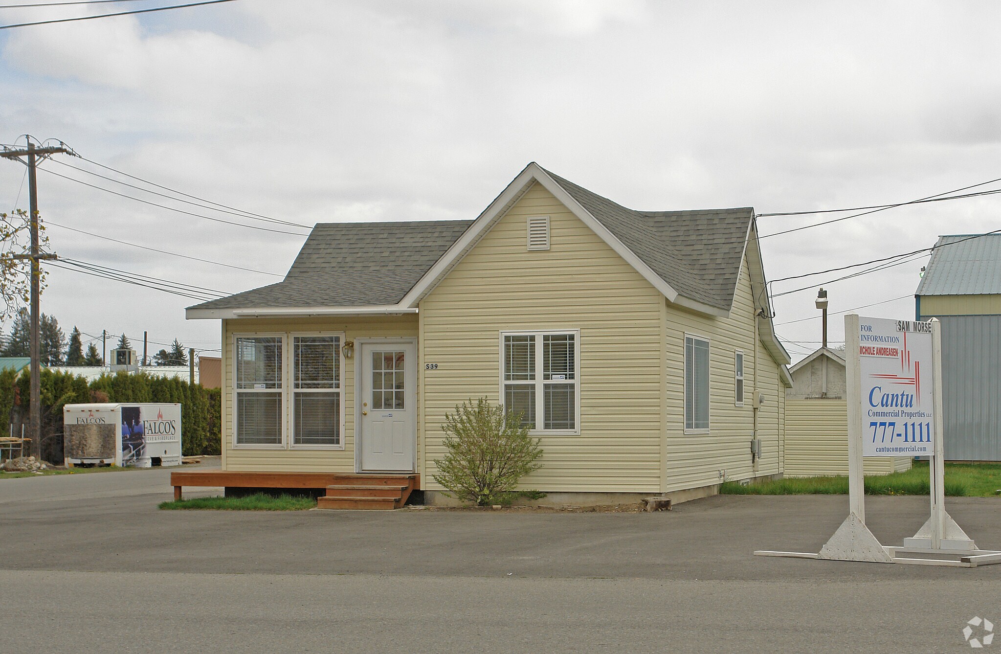 39 S Willow Rd, Spokane, WA for sale Primary Photo- Image 1 of 1