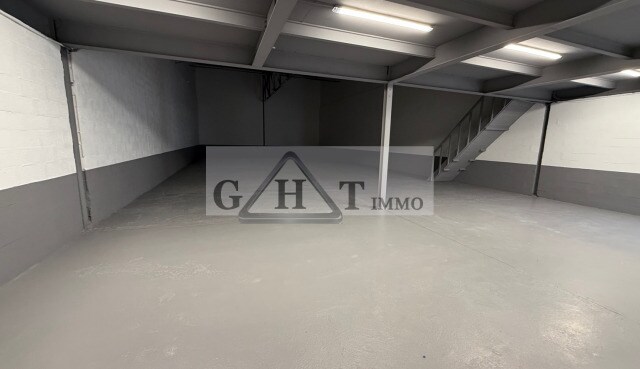 Industrial in Argenteuil to rent - Interior Photo - Image 2 of 4