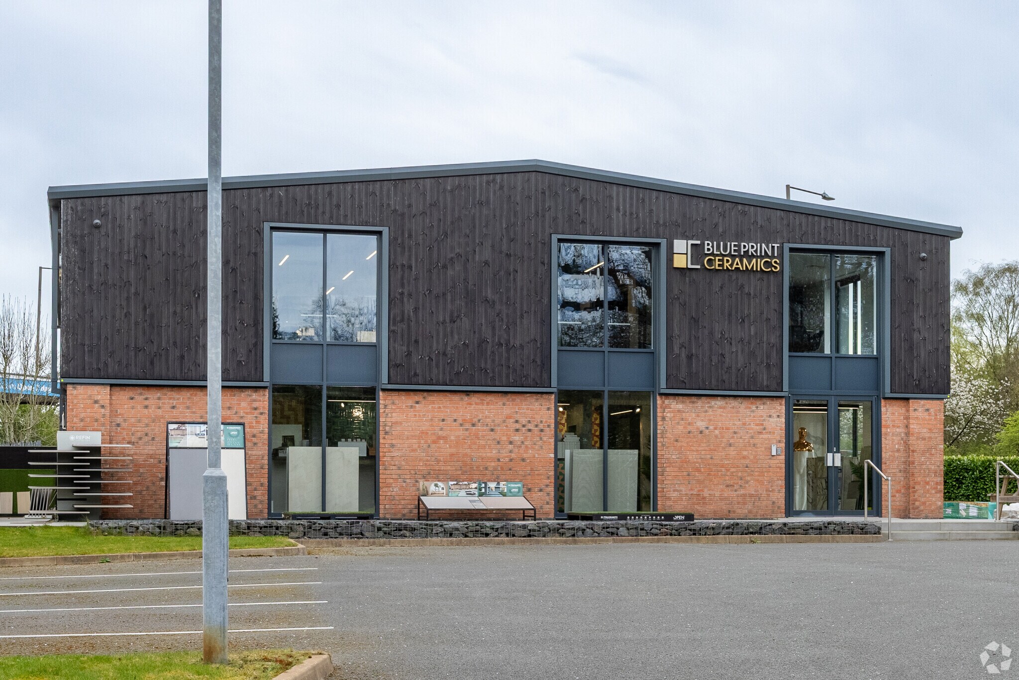 A45 Coventry Rd, Meriden to rent Primary Photo- Image 1 of 8