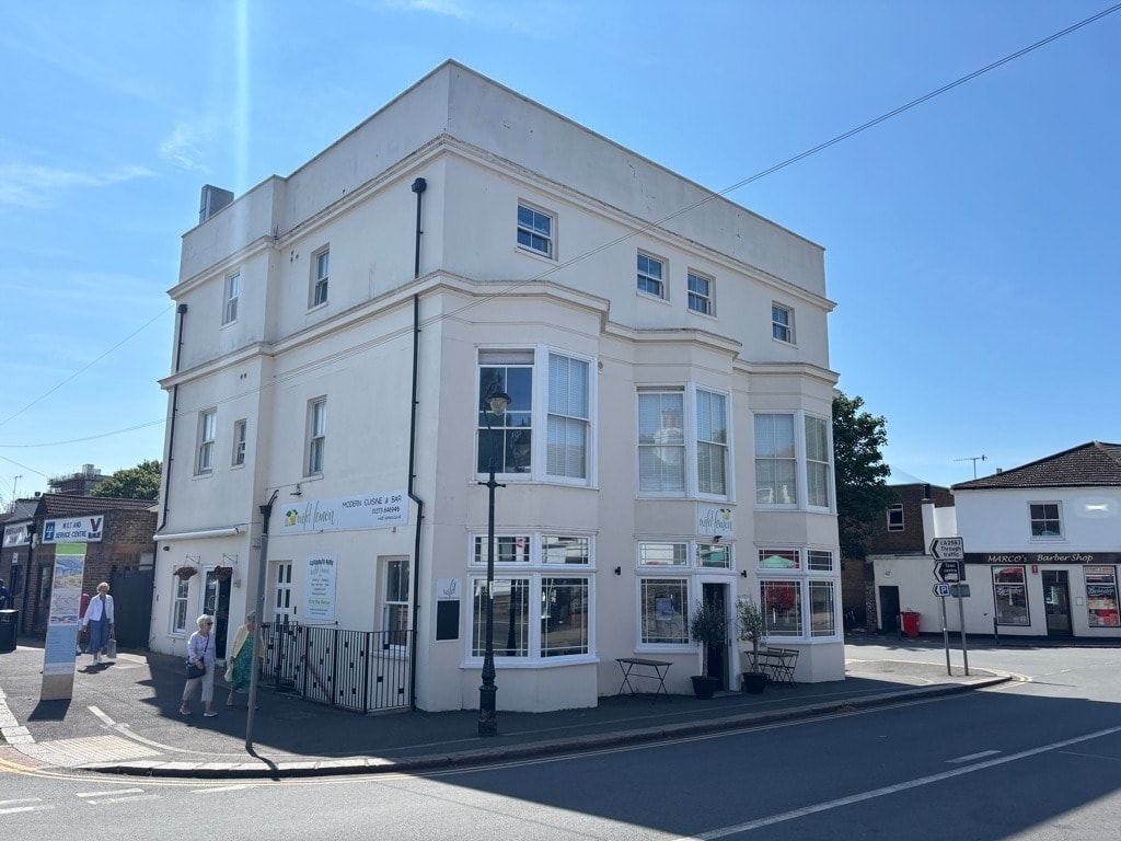 46 Brunswick Rd, Shoreham By Sea for sale Building Photo- Image 1 of 4