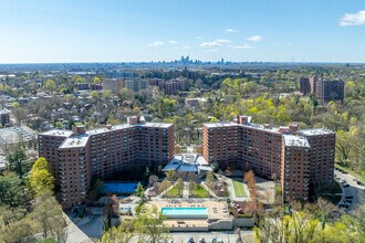 633 W Rittenhouse St, Philadelphia, PA - AERIAL  map view