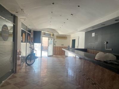 Retail in Sant Boi de Llobregat, Barcelona to rent Interior Photo- Image 1 of 9