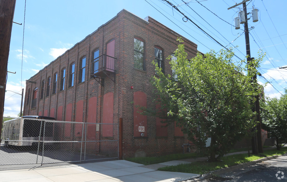 12-14 Church St, Bound Brook, NJ for sale - Primary Photo - Image 1 of 1