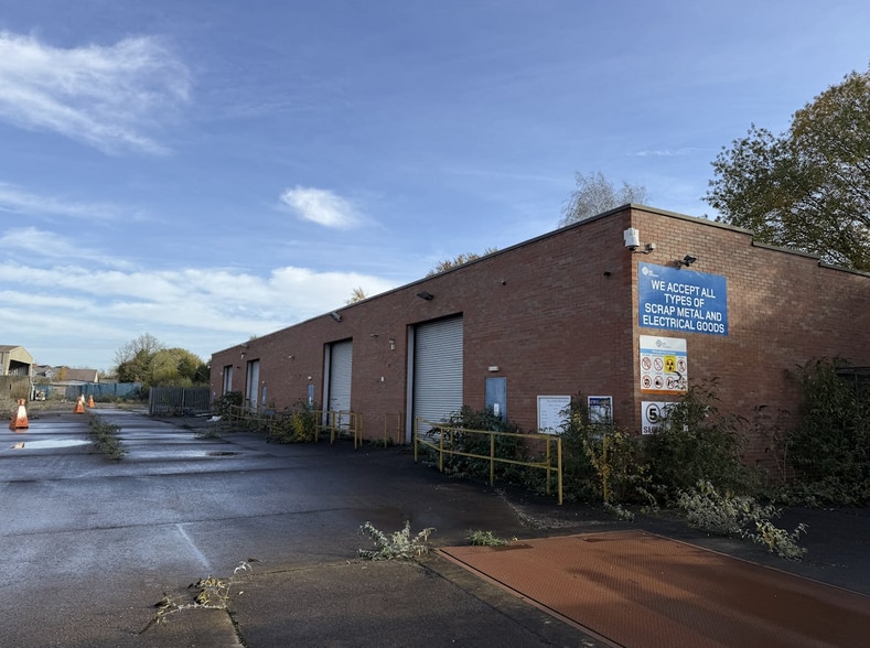 Hewell Rd, Redditch for sale - Building Photo - Image 2 of 12