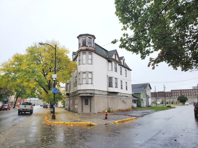 613-625 Varick St, Utica, NY for sale - Building Photo - Image 1 of 1