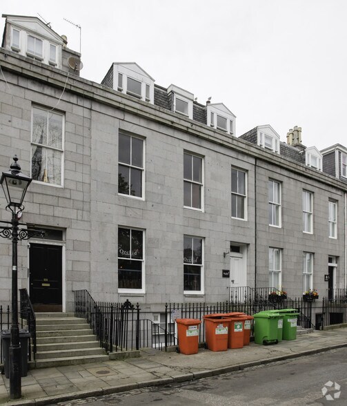 14 Bon Accord Sq, Aberdeen for sale - Primary Photo - Image 2 of 4
