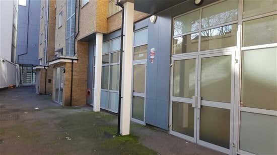 219 Long Ln, London to rent Building Photo- Image 1 of 5