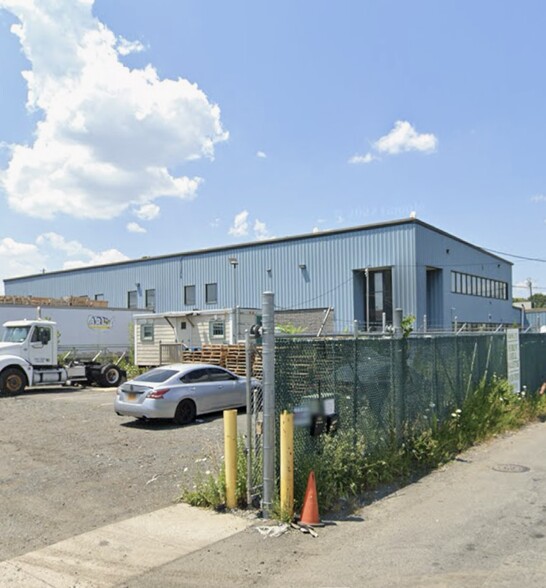 54 Hook Rd, Bayonne, NJ for rent - Building Photo - Image 2 of 4