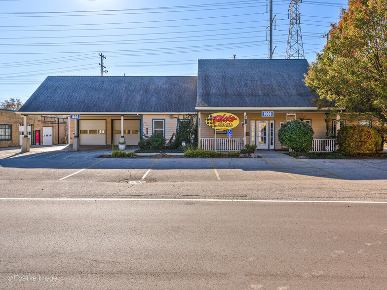 1500 Old Skokie Valley Rd. Highland Park portfolio of 3 properties for sale on LoopNet.co.uk - Building Photo - Image 1 of 72