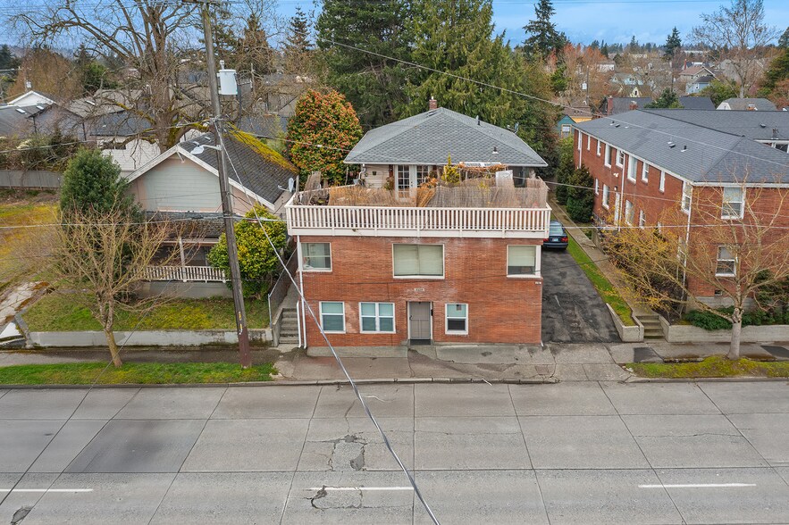7329 15th Ave NW, Seattle, WA for sale - Building Photo - Image 1 of 1