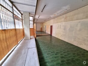 Retail in Madrid, Madrid to rent Interior Photo- Image 1 of 6