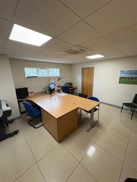 46 Ennersdale Rd, London to rent - Interior Photo - Image 2 of 5