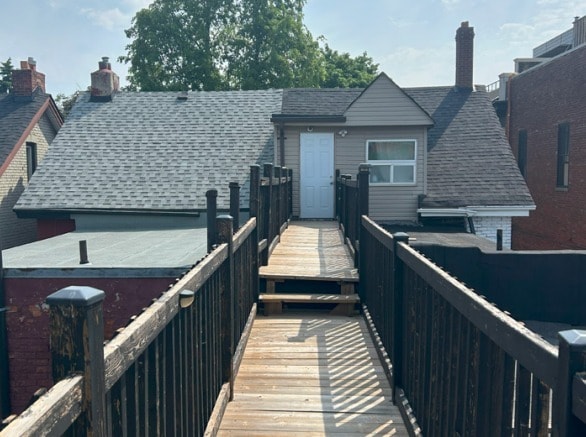 400 Euclid Ave, Toronto, ON for sale - Building Photo - Image 2 of 8