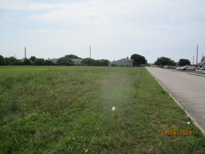 Avenue J, Freeport, TX for sale - Other - Image 3 of 12