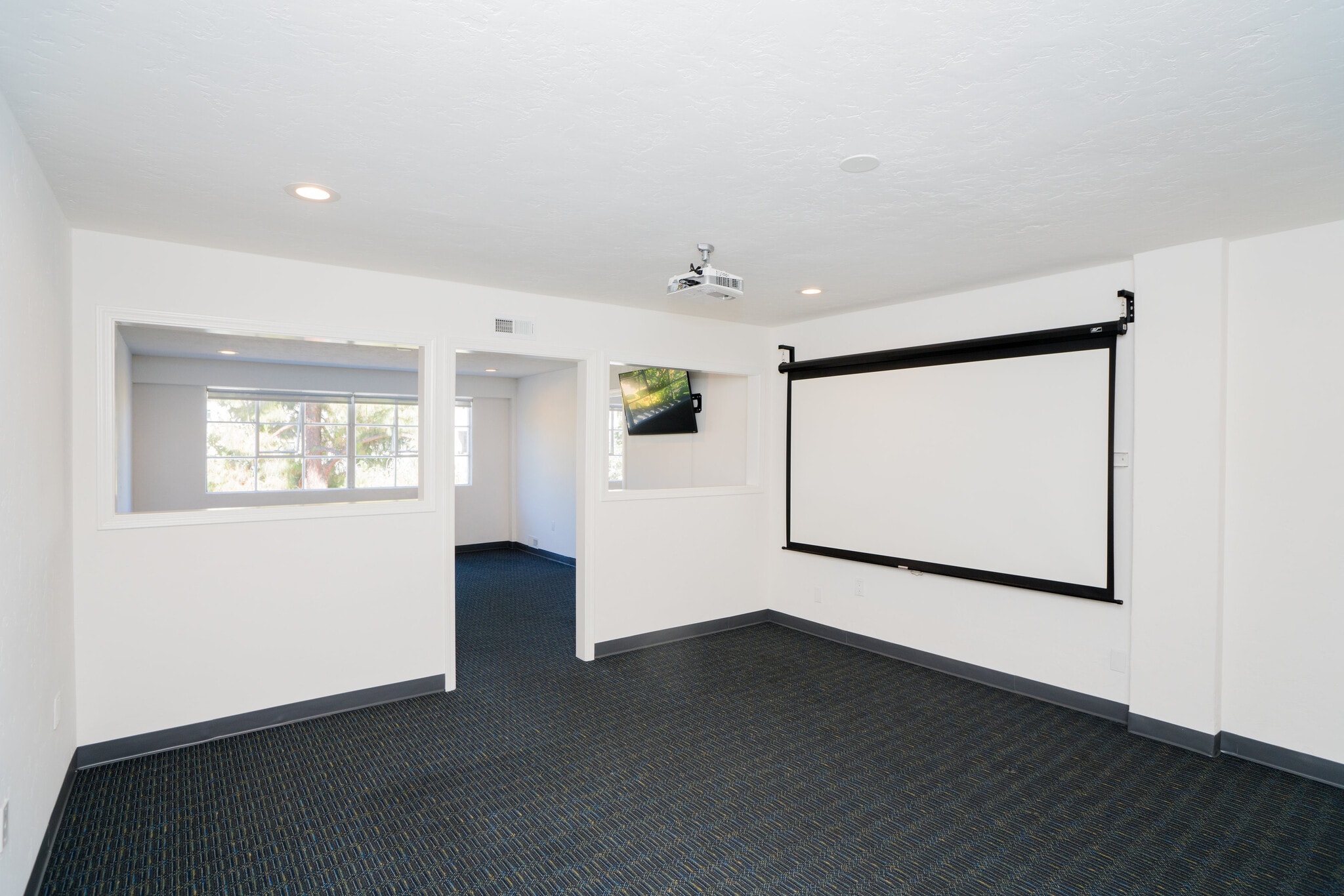 234 Marshall St, Redwood City, CA to rent Interior Photo- Image 1 of 6