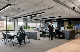 Addiscombe Rd, Croydon to rent Interior Photo- Image 2 of 3