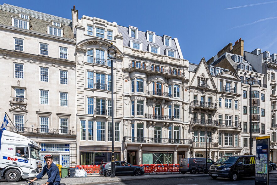55-58 Pall Mall, London to rent - Construction Photo - Image 2 of 2