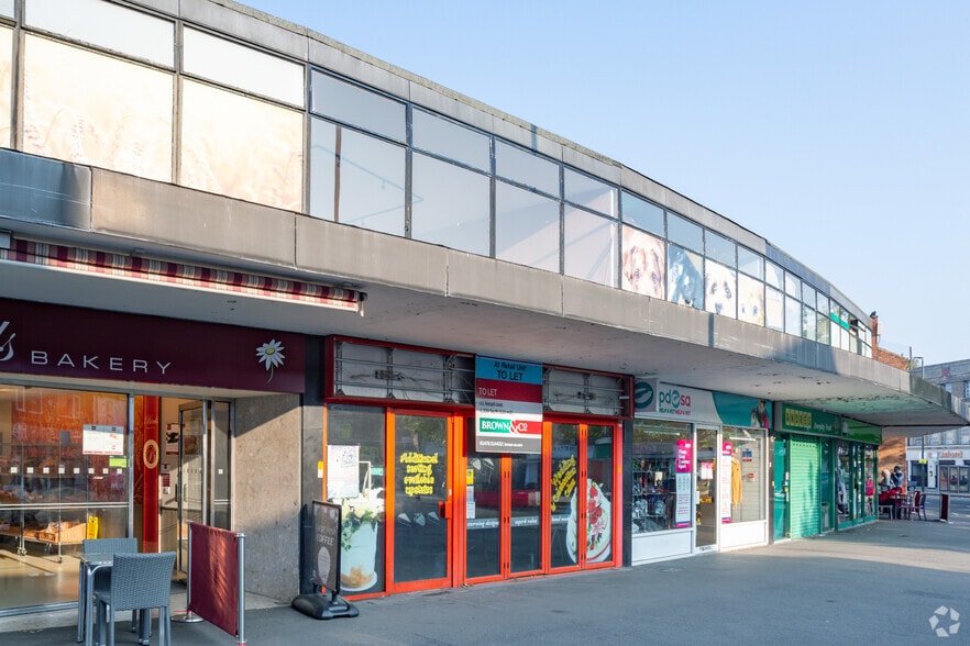 21-25 Market Pl, Nottingham to rent - Primary Photo - Image 1 of 2