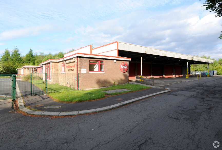 1 Burley Pl, East Kilbride for rent - Primary Photo - Image 1 of 11