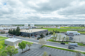 9068 Elkmont Dr, Elk Grove, CA - aerial  map view