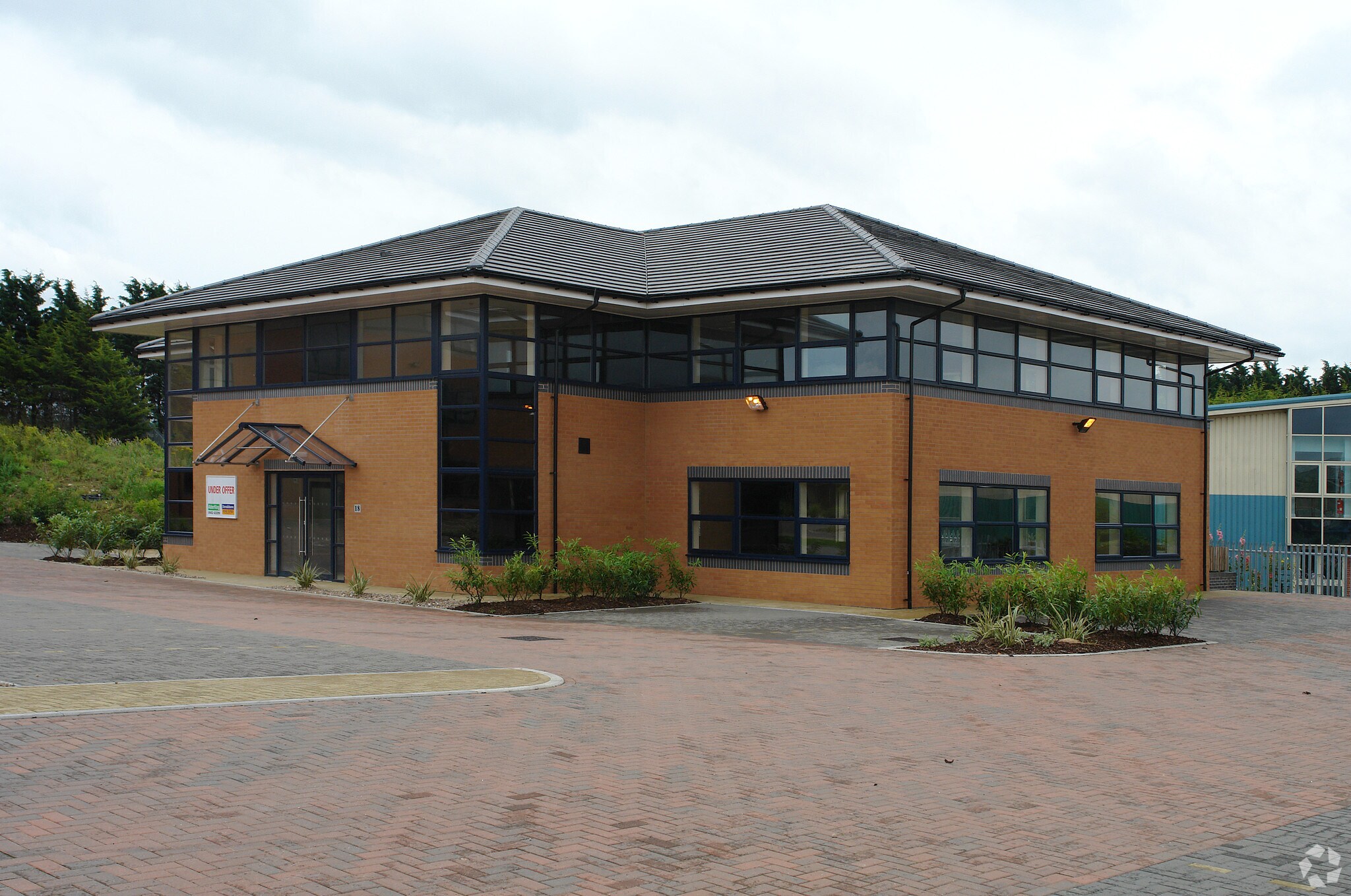 Severn Dr, Tewkesbury for sale Primary Photo- Image 1 of 1