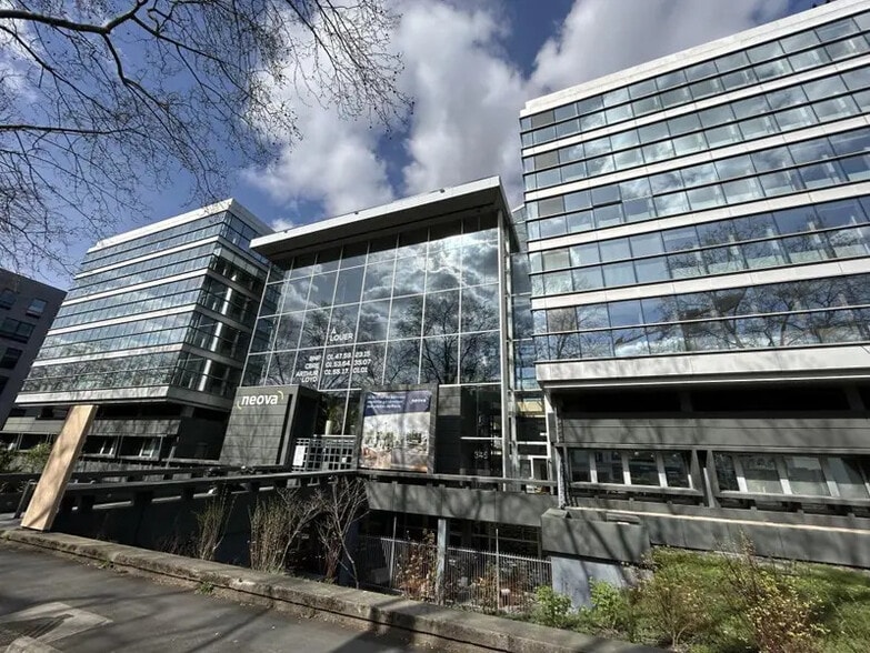 345 Avenue Georges Clemenceau, Nanterre to rent - Building Photo - Image 2 of 22