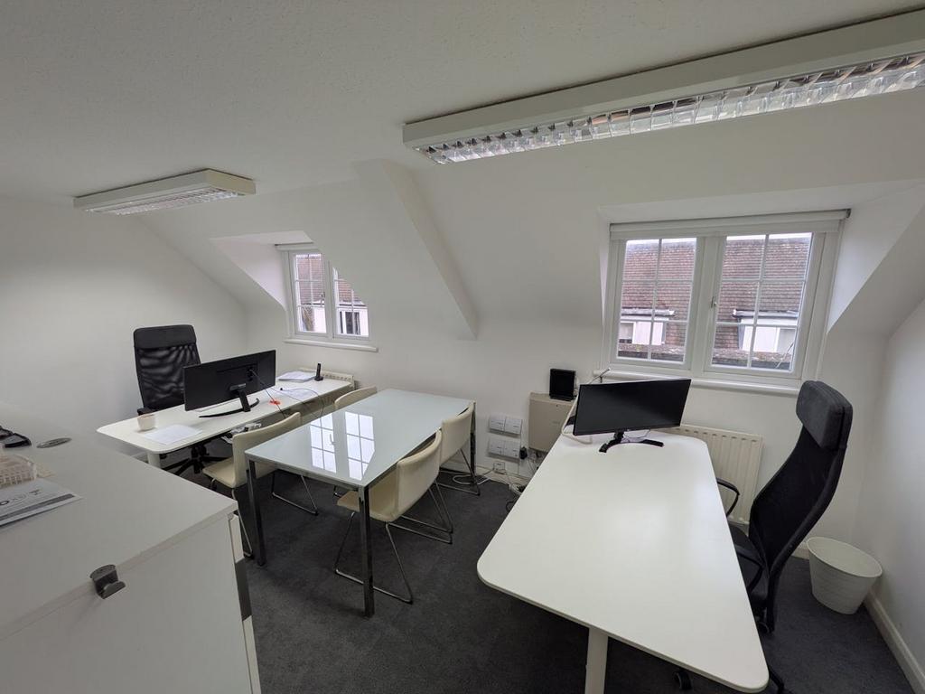 1-3 Chapel St, Guildford, SRY GU1 3UH - Unit 1 - - Interior Photo - Image 1 of 8
