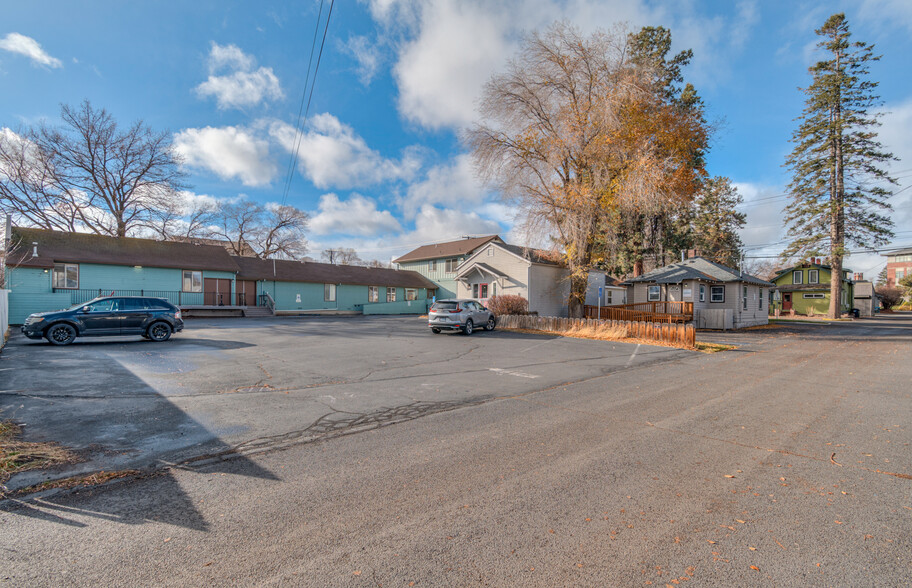 612 NW Hill St, Bend, OR for rent - Building Photo - Image 3 of 10