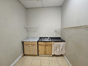 4060 Buford Dr, Buford, GA for rent Interior Photo- Image 1 of 9