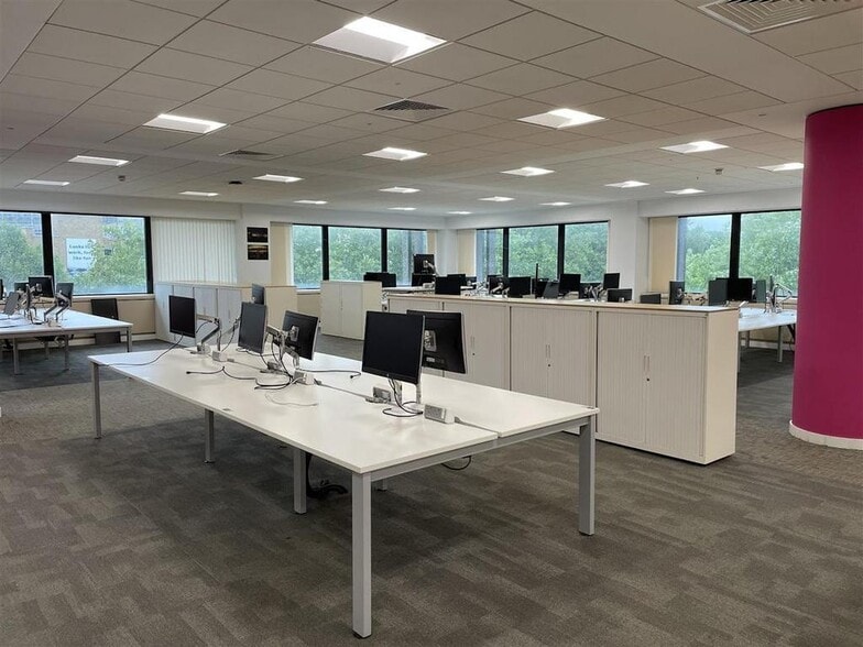 100 Temple St, Bristol to rent - Building Photo - Image 3 of 31