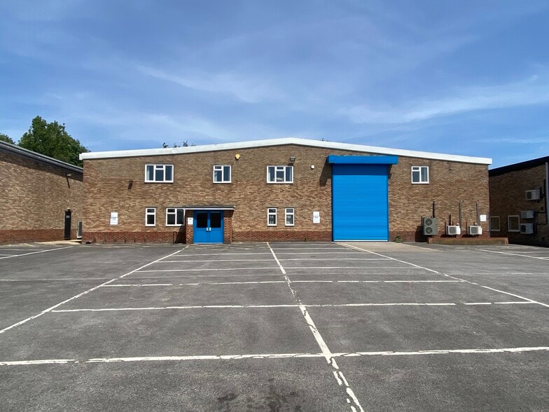 Blakey Rd, Salisbury to rent - Building Photo - Image 1 of 3