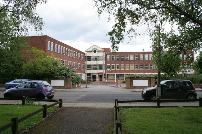 More details for Crest View Dr, Orpington - Office to Rent