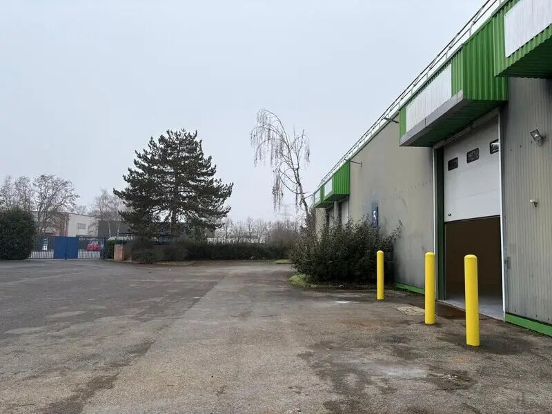 Location Local d'activités 2 003 m² - Photo 1