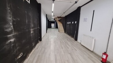 Retail in Sant Pere de Vilamajor, Barcelona to rent Interior Photo- Image 2 of 17