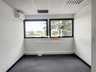More details for Rue Des Mercières, Rillieux-la-Pape - Office to Rent