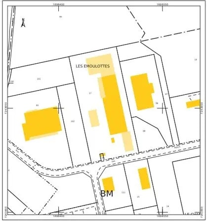 Location Entrepôt 2 600 m² - Photo 1