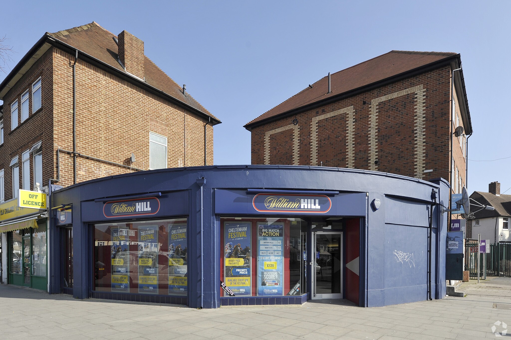 158-160 Chestnut Grove, Mitcham for sale Primary Photo- Image 1 of 1