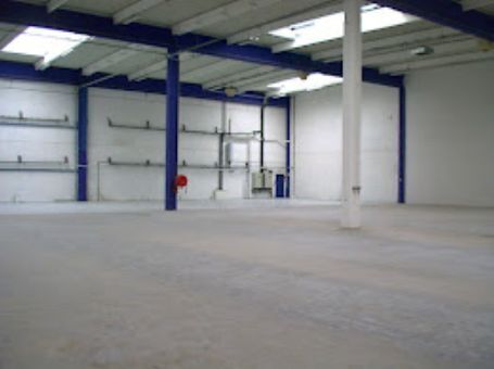 Industrial in Roissy-en-France to rent - Interior Photo - Image 1 of 1
