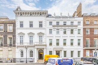 11-12 St James's Sq, London for rent Building Photo- Image 1 of 6