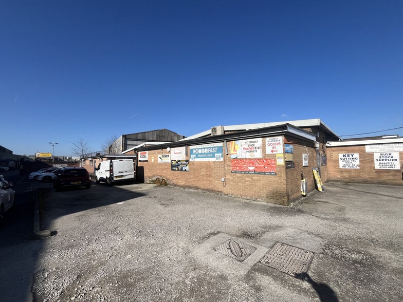 13 Bridge St, Manchester to rent - Building Photo - Image 3 of 3