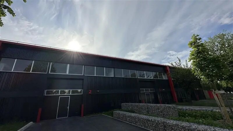 Light Industrial in Bonneuil-sur-Marne to rent Building Photo- Image 1 of 7