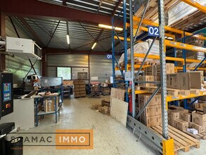 Industrial in Saint-Pierre-du-Perray to rent Interior Photo- Image 2 of 11