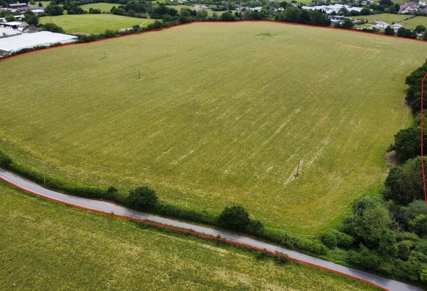 Breach Barns Ln, Waltham Abbey for sale - Aerial - Image 1 of 4
