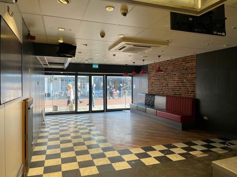 North St, Chichester to rent - Interior Photo - Image 3 of 5