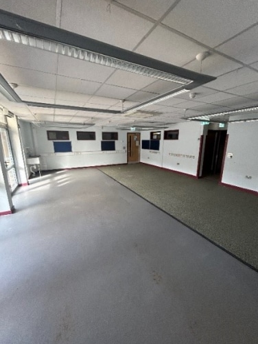 15 Chandler St, London to rent - Interior Photo - Image 3 of 9