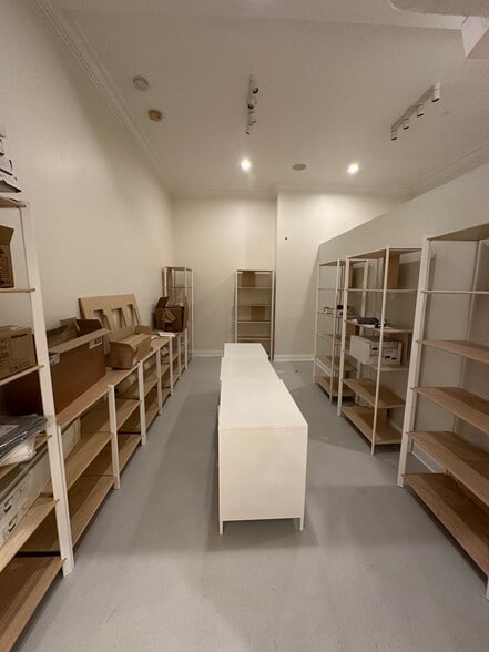 2113 W Division St, Chicago, IL to rent - Building Photo - Image 2 of 11